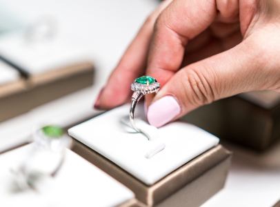 bijoux émeraude à Montargis dans le Loiret 45