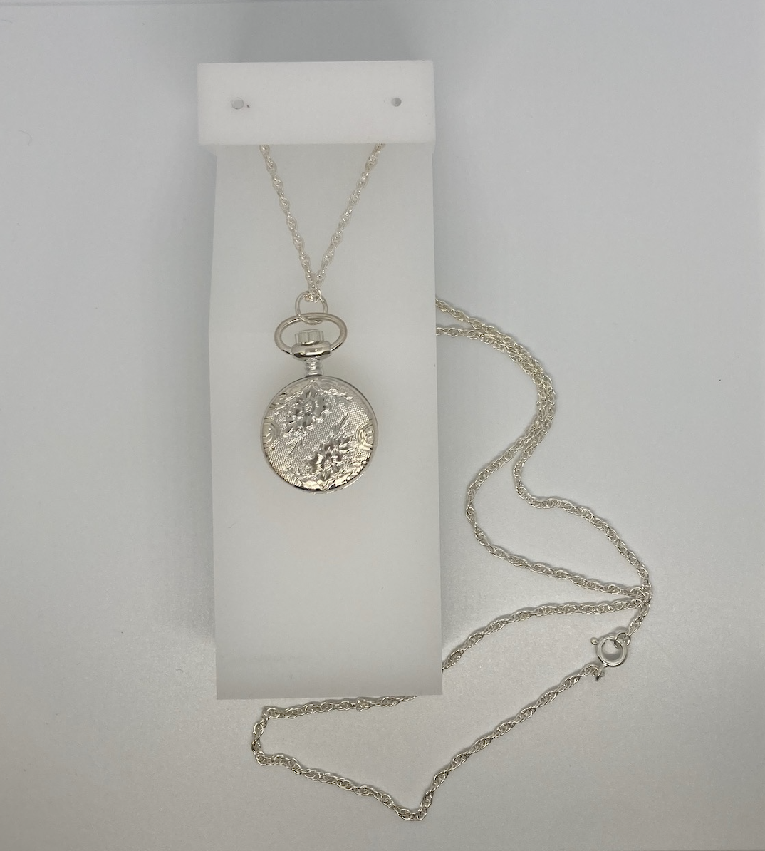 Montre Pendentif Femme