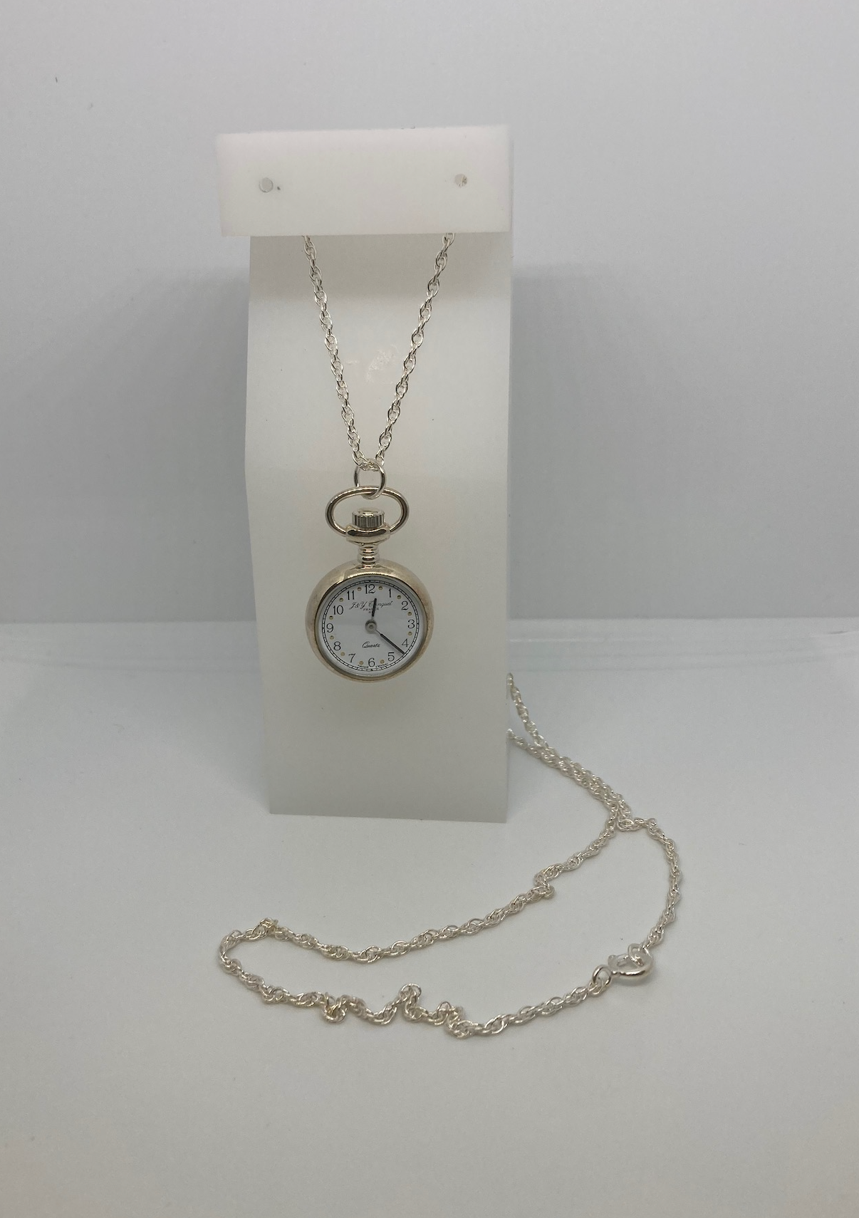 Montre Pendentif Femme